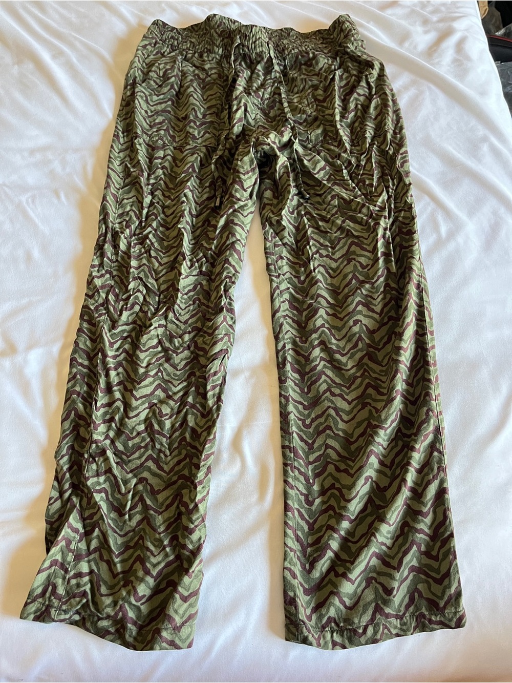 Faded Glory Olive & Brown Patterned Wide-Leg Pants